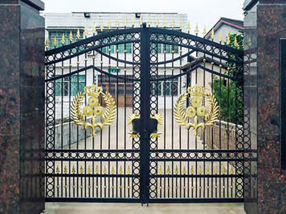 鐵藝大門定制